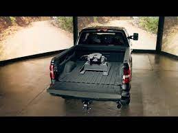 It will fit perfectly with the 4 pucks in the truck bed in the specific models of ford. Companion Oem 5th Wheel Hitch 25k For Ford By B W Rvk3305 Suspensionconnection Com