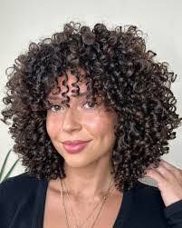 Crystal Curl's Instagram, Twitter & Facebook