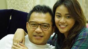 Meski bukan artis, arsya hermansyah, anak dari anang dan ashanty ini selalu menjadi pusat perhatian karena tingkah identik dengan rambut gondrong, kini arsya tampil dengan gaya baru, lho. Aurel Hermansyah Jadi Dj Anang Berikan Dukungan Penuh News Entertainment Fimela Com
