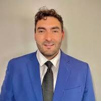 20+ perfiles de «Marco Escudero»