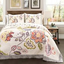 Complete with microfiber sheet set to dive right in. Aster Quilt Coral Navy 3 Piece Set Lush Decor Target