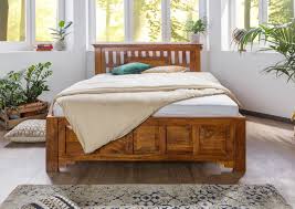 Der kolonialstil setzt auf massive, dunkle hölzer, warme farben der stoffe und wirksam eingesetzte accessoires, die die reiselust steigern. Bett Bettgestell Oxford Honig Akazie 200x140x90 Cm Kolonialstil