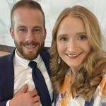 Leah Wilkes's Instagram, Twitter & Facebook