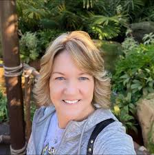 Field trip with Clinton to Tractor Supply Co. to discover something new  from SmartEquine. We've been feeding our horses SmartPaks for almost two  decades and can always count