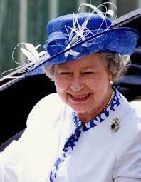 Toronto Star 1999 Queen Elizabeth Queen Hat Royal Queen