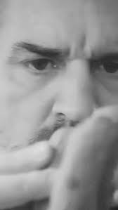 Matteo Pugliese is a self‑taught Italian sculptor born in Milan in 1969.  His family moved to Sardinia in 1978, where he spent 12 formative years  exploring drawing and sculpture