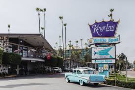 That's not to say you need a car, though—the old town trolley stops right out front. San Diego Hotels Hotels In San Diego Balboapark Org