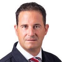 Tom Mauer's Instagram, Twitter & Facebook