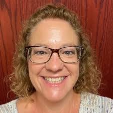 Michelle Crowell's Instagram, Twitter & Facebook