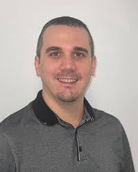 Kevin Der's Instagram, Twitter & Facebook