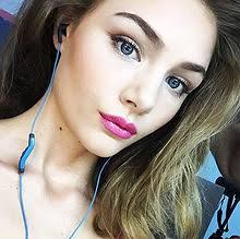 Roxanne Sanderson pictures and photos