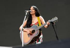 Kacey musgraves in a new slow burn campaign! Why Kacey Musgraves Who Keeps Winning Awards Still Can T Get A Country Radio Hit The Washington Post