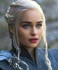 She showed off the new ink on instagram wednesday night. Notitle Instagram Queen Celebs Emilia Clarke
