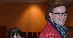 The Mitten: Troy Cummings