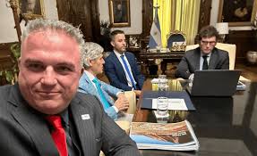 McEwen Copper executives meet with President Javier Milei