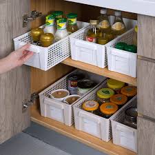 Jika anda adalah salah satu orang yang menghadapi permasalahan tersebut, berikut 10 cara diy mengatur dapur anda dengan lebih baik. 5 Cara Menata Peralatan Dapur Yang Rapi Teratur Bangizaltoy Com