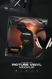 Retro Vinyl Record Mockup In 2020 Album Cover Design Vinyl Vinyl Records