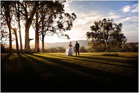 Excellent Wedding Photographer Can Be Found At Thierry Boudan Photography At Affordable Hunter Valley Wedding Wedding Photographers Best Wedding Photographers