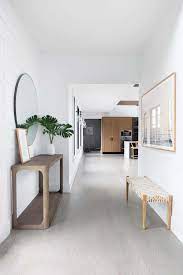 From point of entry up this beach house, it appears like any other home in the neighborhood. Dream Home Tour Inviting Beach House Getaway In The Hamptons
