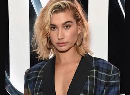 Hailey bieber at a skincare clinic in beverly hills 06/08/2021. Hailey Bieber New Hairstyle New Hairstyle