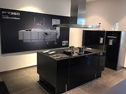 Kukoo gastronomie edelstahl aufsatzbord arbeitstisch aufsatzboard gastroküche. Poggenpohl Musterkuche High End Kuche In Schwarz Hochglanzausfuhrung Ausstellungskuche In Freiburg Von Kuchen At Home