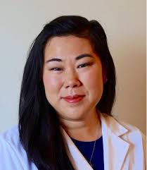 I am Eve Purdy, author of Manu et Corde blog: How I Work Smarter