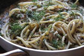 Pasta Con Le Sarde Visit Sicily Pagina Ufficiale In 2020 Sicilian Recipes Sardine Pasta Pasta Recipes