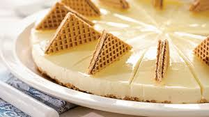 Zitronentorte Mit Eiswaffeln Rezept In 2020 Lebensmittel Essen Zitronentorte Eiswaffel Rezept