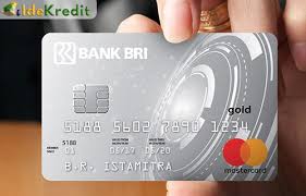 Tahun 2015 semua bank penerbit kartu kredit khususnya kartu kredit bni akan melaksanakan perintah ojk yaitu sesuai dengan peraturan bank note: 8 Cara Tarik Tunai Kartu Kredit Bri Di Atm Terbaru 2021 Idekredit