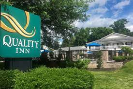 Quality inn gettysburg battlefield provides 109 rooms, all of which are fitted with cable/satellite channels. Quality Inn Gettysburg Battlefield Gettysburg Pa Hotel