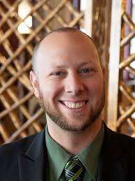 I'm listening to Defiance of the Fall 14 and... Is anyone else listening to  this series feeling a little bored and a bit confused trying to remember  everything?