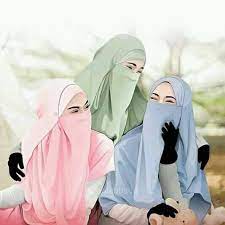 Dulu dia sangat ceria, periang, bahagia tapi sekarang dia dingin. Sahabat Sejati Bertiga Home Facebook