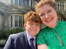 Mums who bonded over 'worst tragedy imaginable' after meeting in cemetery  make brave vow