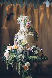 Unique Woodland Wedding Cakes To Get Inspired 1 500x750 Jpg 500 750 Wedding Cake Forest Fairy Tale Wedding Cake Enchanted Wedding
