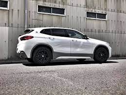 チョイ上げbmw x2にブロックタイヤ装着 rdbase タイヤ 装着 ポルシェ