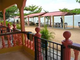 Pengkalan balak, melaka merupakan destinasi popular untuk percutian tepi pantai. Pengkalan Balak Chalet Permata D Chalet Ombak Biru Pantai Pengkalan Balak Melaka