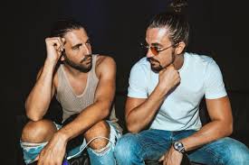 12 724 640 tykkäystä · 12 691 puhuu tästä. Dimitri Vegas On Twitter Comment Your Last 3 Emoji Likemike