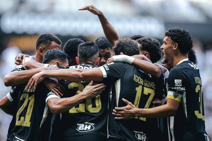 Galo goleia o Gr&ecirc;mio por 3 a 0 na Arena MRV - Clube Atl&eacute;tico Mineiro