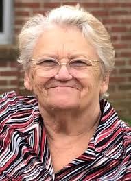 Lee Wacker's Instagram, Twitter & Facebook