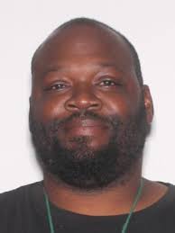 12/05/2025 Page 1 of 2 DWAYNE AVERY LANG 11/14/2025 Date of Image : DWAYNE  AVERY LANG is a. Positive identification cannot be es