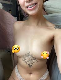 TW Pornstars - Pjayreyesxx Top 1% On Onlyfans. Twitter. 😁. 3:49 AM - 3 Mar  2022