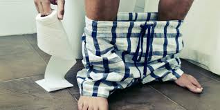 Weiße flocken im stuhl baby / hautkrankheit weiße flecken, vitiligo camouflage, globuli gegen pigmentflecken, pigmentflecken weiße flecken im stuhl können durch eine vielzahl von verschiedenen dingen verursacht werden. Wassriger Stuhl Wassriger Durchfall Ursachen Und Therapie Heilpraxis