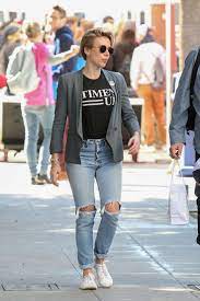 Best Pants For Pear Shape Best Pants For Body Shape Best Pants For Apple Shape Best Pants For Hourglass Scarlett Johansson Scarlet Johansson Style Scarlett