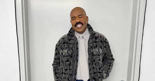 Steve harvey was born on january 17, 1957 in welch, west virginia, usa as broderick stephen harvey. Steve Harvey S Net Worth From Making People Laugh Is Worth 200 Million He Also Launched A Dating Site