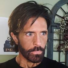 Lynn Herring (@TheLynnHerring)