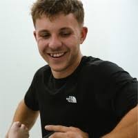 70+ "Clout" profiles