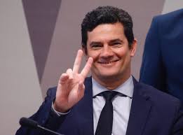 Mi familia me confesó que pensó en la muerte. Moro E Pressionado Pela Familia A Sair Do Brasil E Ficar Longe Da Politica Diz Jornal Alerta Jequie