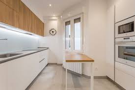 Experiencia de más de 30 años en el sector y nuestra vocación de especialistas en la cocina avalan a nuestros profesionales, tanto en la venta como en la instalación. Cocina De Inspiracion Nordica El Reformista Reformas Decoracion E Interiorismo Pamplona Navarra