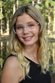 Emily Wescott's Instagram, Twitter & Facebook