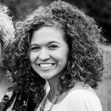 Kristen Pugh's Instagram, Twitter & Facebook